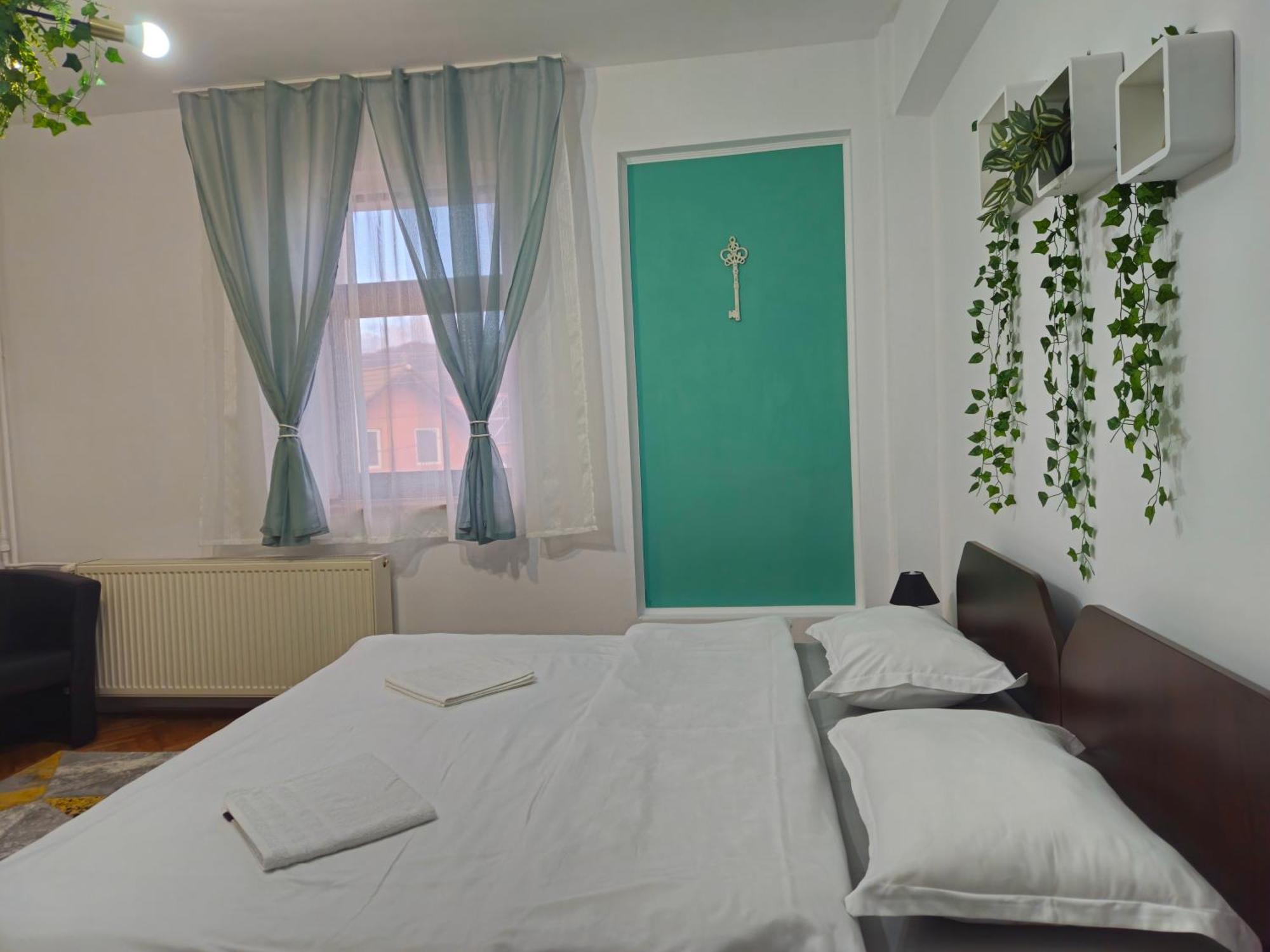 Apartment Zarnesti City Centre Vmp Free Parking Szoba fotó