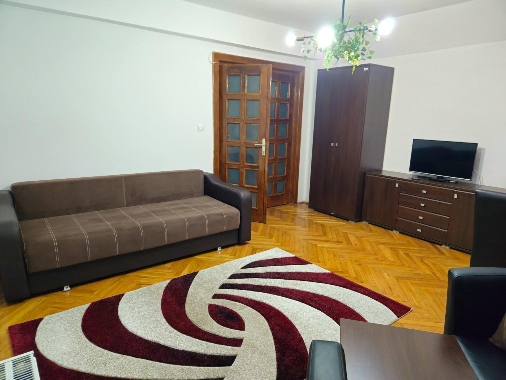 Apartment Zarnesti City Centre Vmp Free Parking Kültér fotó